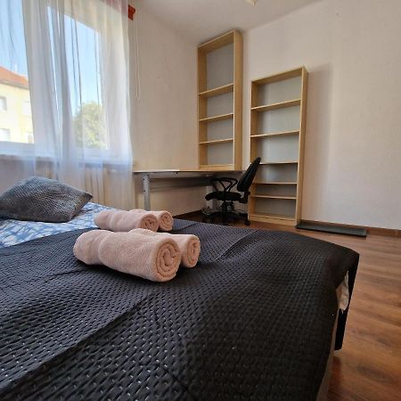 Apartamento R Mieszkanie Cale Albo Pokoj Bllisko Wszystko Gdansk Exterior foto